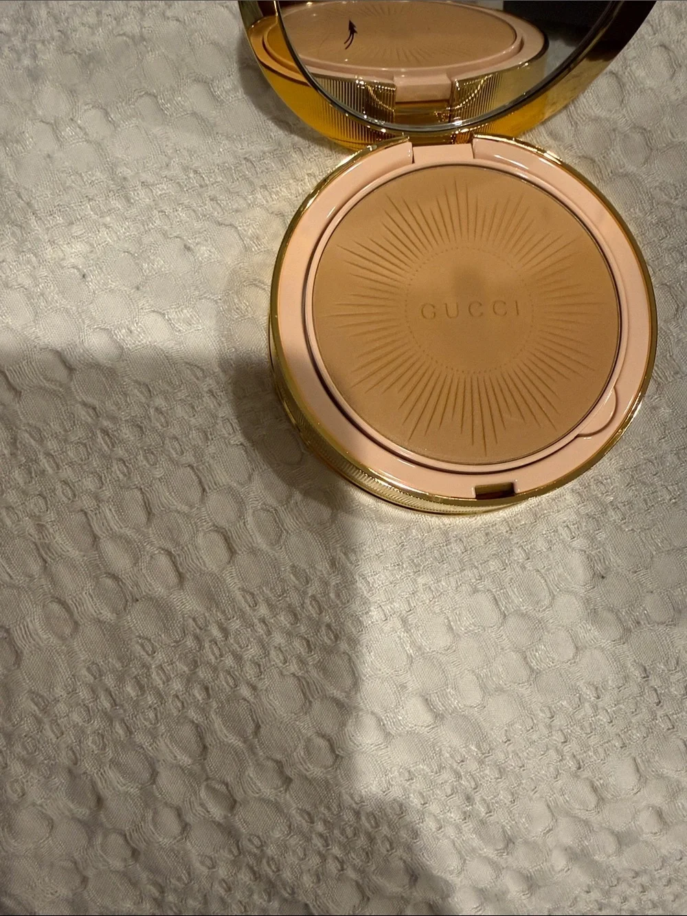 Gucci lightweight matte